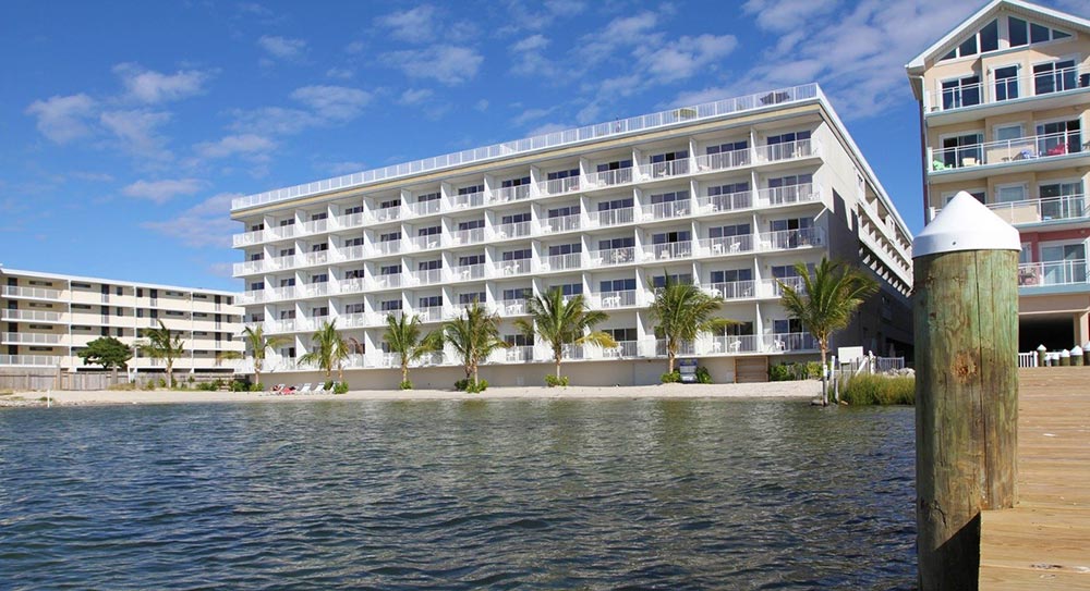 10 Reasons to Visit the Princess Bay side Beach Hotel