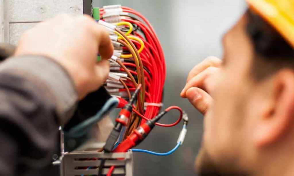 Why You Should Consider an Electrical Contractor for Your Home