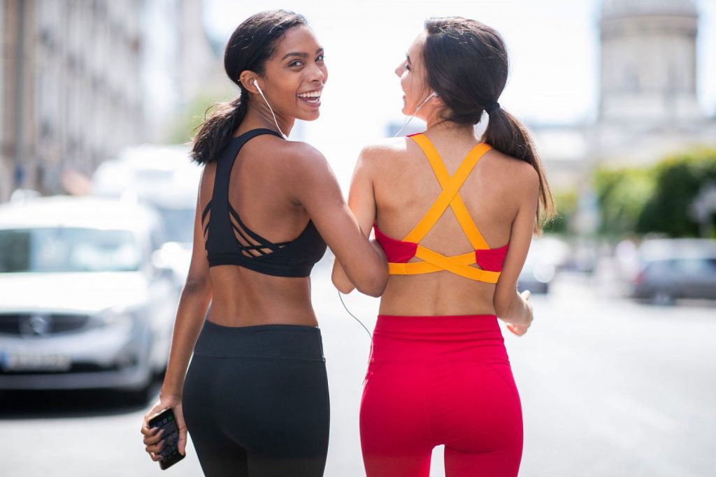 How to wear full length leggings without looking frumpy